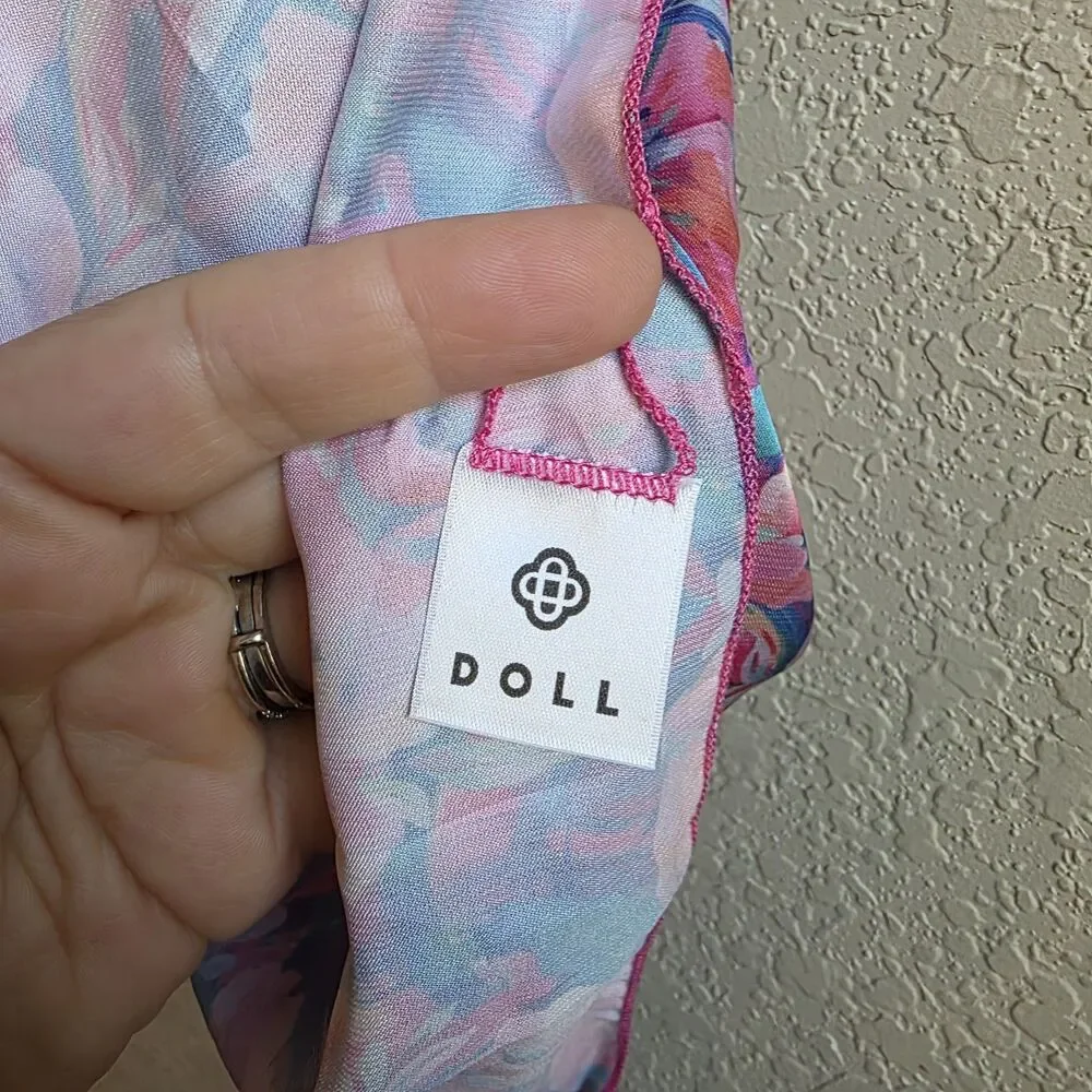 NWT Doll Brand Satin Floral Spring Symphony Scarf Beach Pool